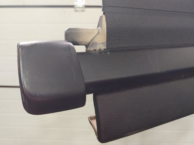 bontott VW GOLF VI Csomagtér Roló