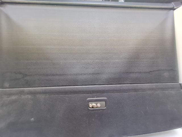 bontott VW GOLF VI Csomagtér Roló