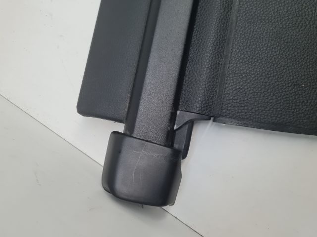 bontott VW GOLF VI Csomagtér Roló