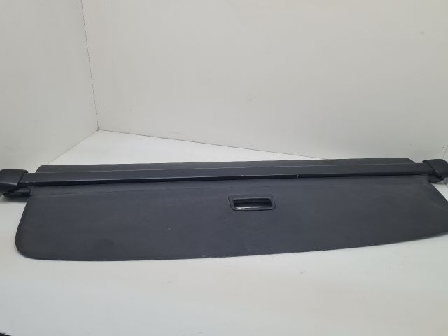 bontott VW GOLF VI Csomagtér Roló