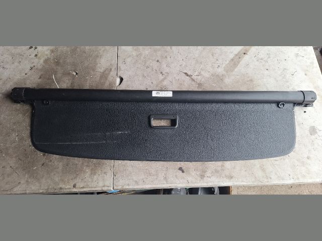 bontott VW GOLF VI Csomagtér Roló