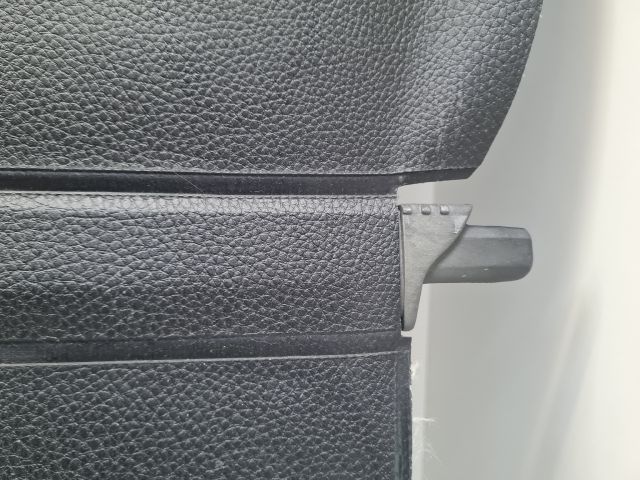 bontott VW GOLF VI Csomagtér Roló