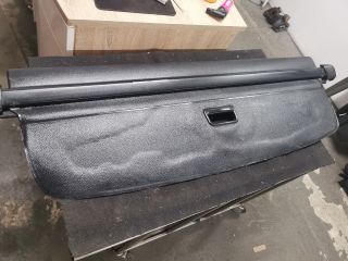 bontott VW GOLF VI Csomagtér Roló