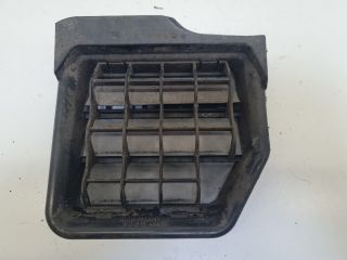 bontott VW GOLF VI Csomagtér Szellőző Hátsó