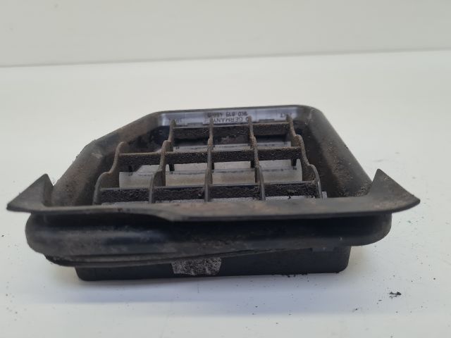 bontott VW GOLF VI Csomagtér Szellőző Hátsó