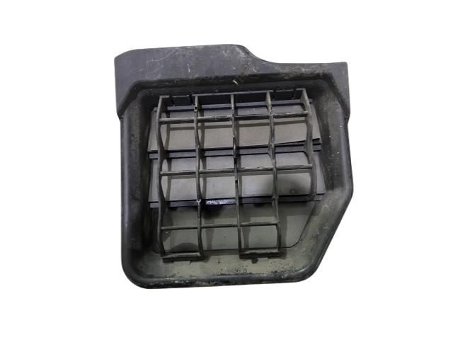 bontott VW GOLF VI Csomagtér Szellőző Jobb