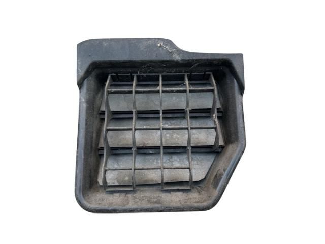 bontott VW GOLF VI Csomagtér Szellőző Jobb