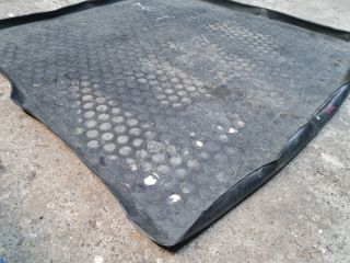 bontott VW GOLF VI Csomagtér Tálca