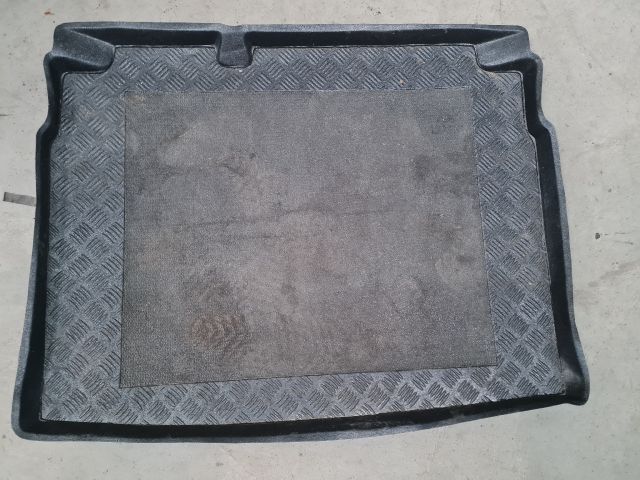 bontott VW GOLF VI Csomagtér Tálca