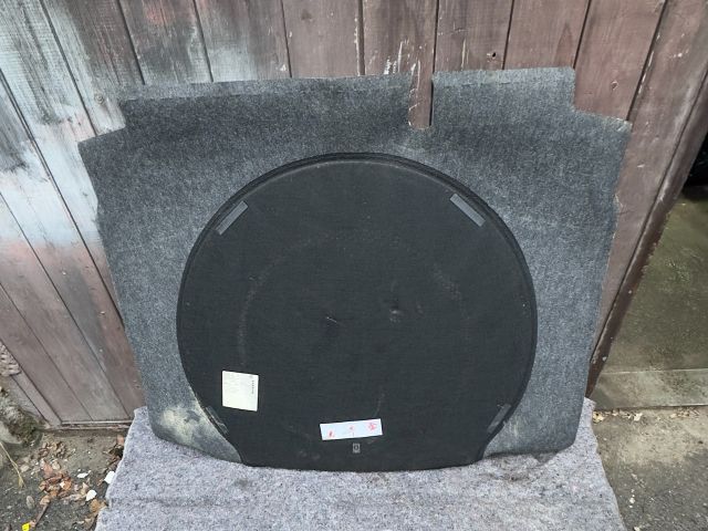 bontott VW GOLF VI Csomagtér Tálca