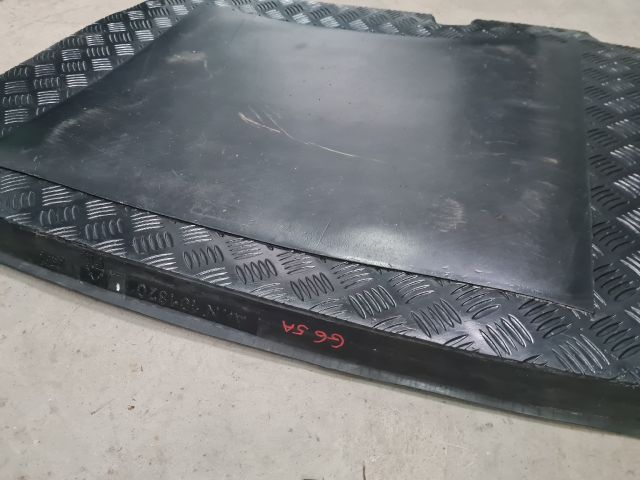 bontott VW GOLF VI Csomagtér Tálca