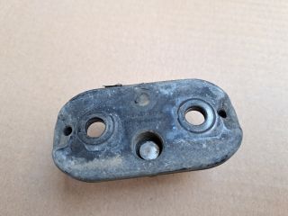 bontott VW GOLF VI Csomagtérajtó Ajtóbehúzó