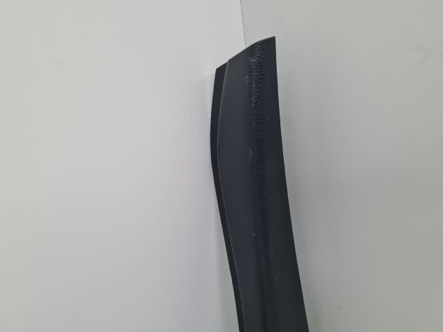 bontott VW GOLF VI Csomagtérajtó Burkolat Alsó