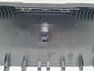 bontott VW GOLF VI Csomagtérajtó Burkolat Alsó