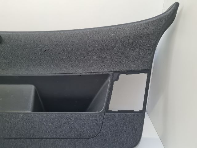 bontott VW GOLF VI Csomagtérajtó Burkolat Alsó
