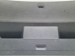 bontott VW GOLF VI Csomagtérajtó Burkolat Alsó