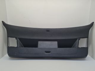 bontott VW GOLF VI Csomagtérajtó Burkolat Alsó