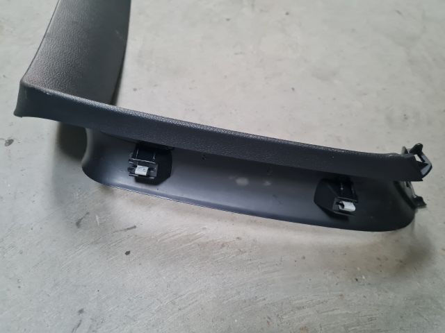 bontott VW GOLF VI Csomagtérajtó Burkolat Felső