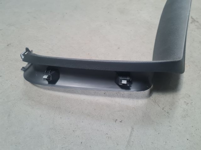 bontott VW GOLF VI Csomagtérajtó Burkolat Felső