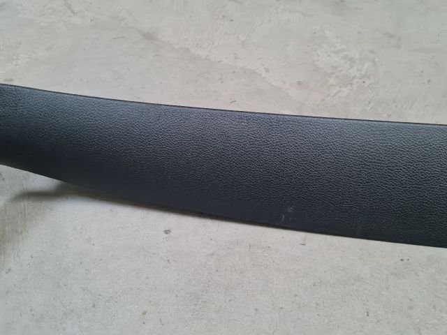 bontott VW GOLF VI Csomagtérajtó Burkolat Felső