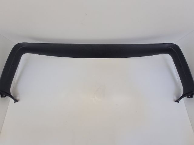 bontott VW GOLF VI Csomagtérajtó Burkolat Felső