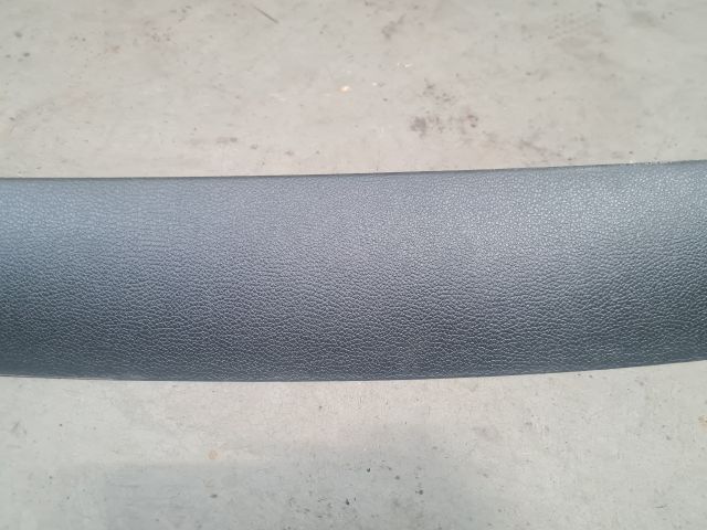 bontott VW GOLF VI Csomagtérajtó Burkolat Felső