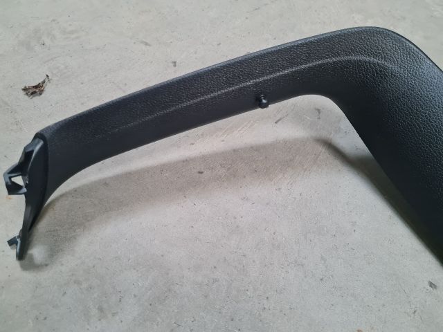 bontott VW GOLF VI Csomagtérajtó Burkolat Felső