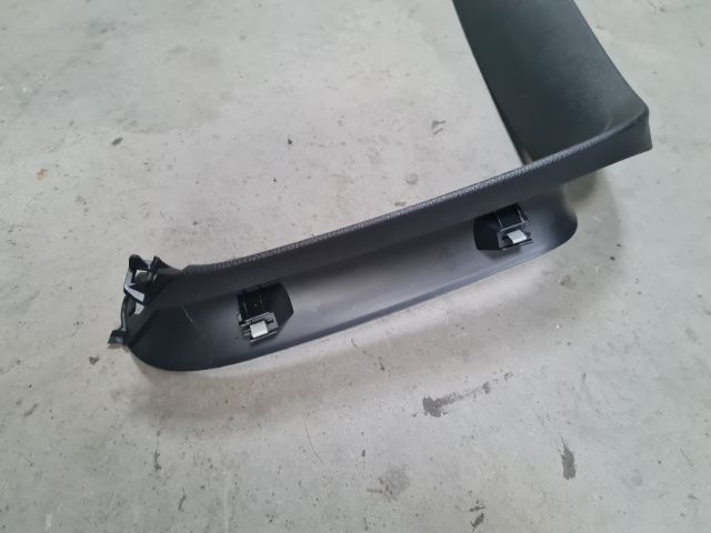 bontott VW GOLF VI Csomagtérajtó Burkolat Felső