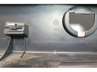 bontott VW GOLF VI Csomagtérajtó Burkolat (Részeivel)