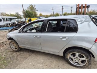 bontott VW GOLF VI Csomagtérajtó Burkolat (Részeivel)