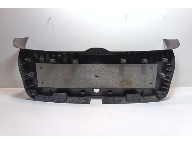 bontott VW GOLF VI Csomagtérajtó Burkolat (Részeivel)