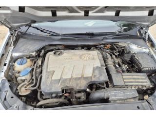 bontott VW GOLF VI Csomagtérajtó Díszléc