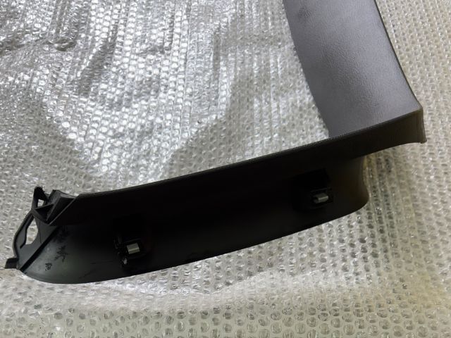 bontott VW GOLF VI Csomagtérajtó Kárpit