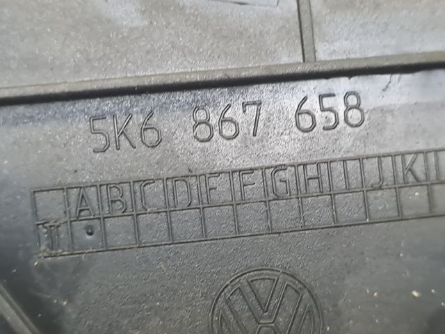 bontott VW GOLF VI Csomagtérajtó Kárpit