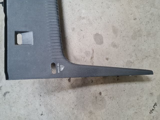 bontott VW GOLF VI Csomagtérajtó Kárpit