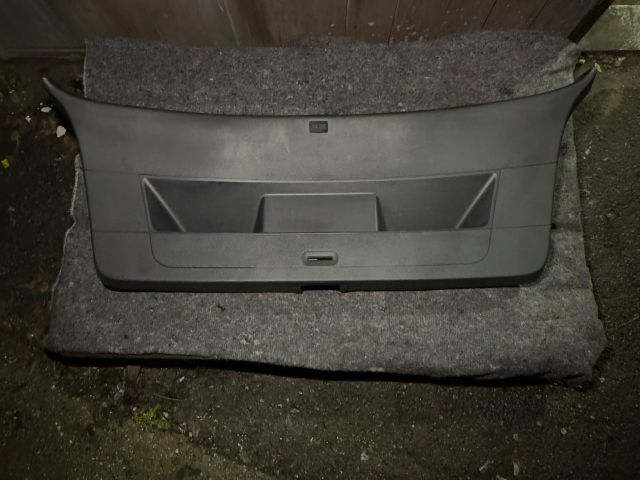 bontott VW GOLF VI Csomagtérajtó Kárpit