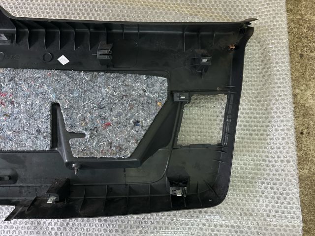 bontott VW GOLF VI Csomagtérajtó Kárpit