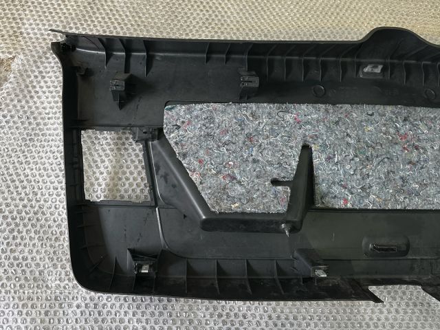 bontott VW GOLF VI Csomagtérajtó Kárpit