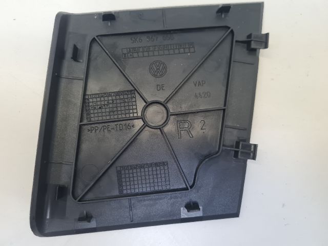 bontott VW GOLF VI Csomagtérajtó Kárpit