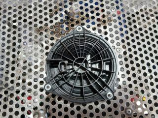 bontott VW GOLF VI Csomagtérajtó Kilincs