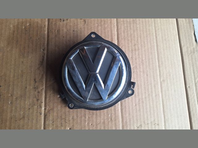 bontott VW GOLF VI Csomagtérajtó Kilincs