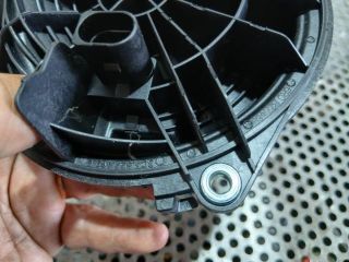 bontott VW GOLF VI Csomagtérajtó Kilincs