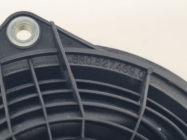 bontott VW GOLF VI Csomagtérajtó Kilincs