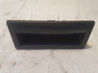 bontott VW GOLF VI Csomagtérajtó Kilincs