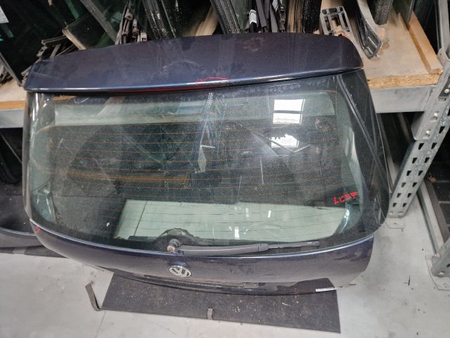 bontott VW GOLF VI Csomagtérajtó (Részeivel)