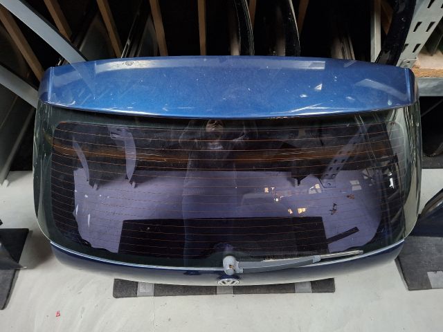 bontott VW GOLF VI Csomagtérajtó (Részeivel)