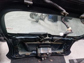 bontott VW GOLF VI Csomagtérajtó (Részeivel)