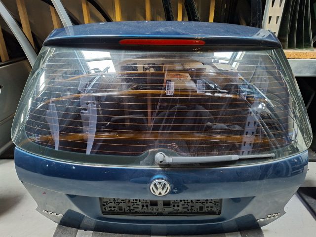 bontott VW GOLF VI Csomagtérajtó (Részeivel)