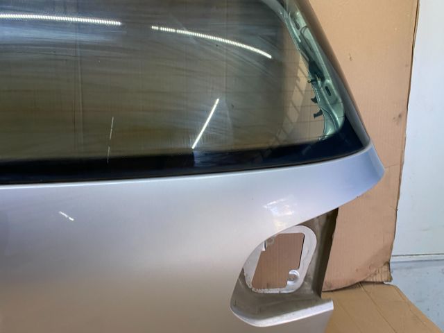 bontott VW GOLF VI Csomagtérajtó (Üres lemez)