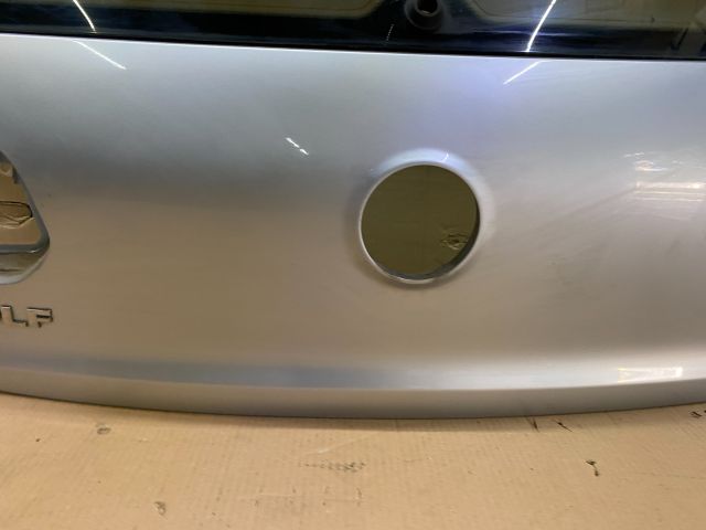 bontott VW GOLF VI Csomagtérajtó (Üres lemez)